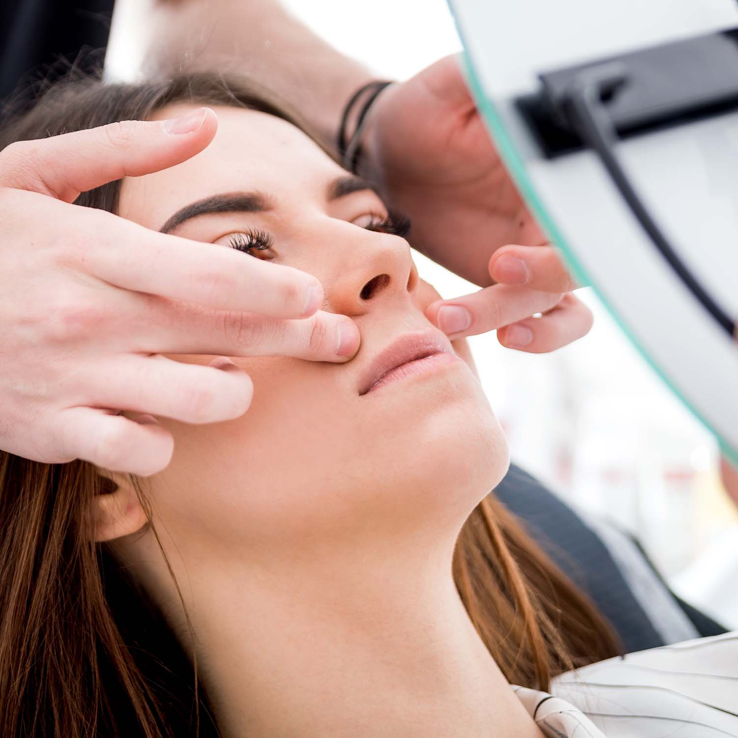Face surgery at Medixir Clinic — facelift, eyelids and more